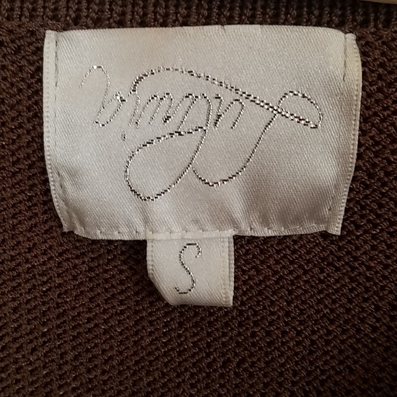 Adorable sweater dress - Picture 7 of 7